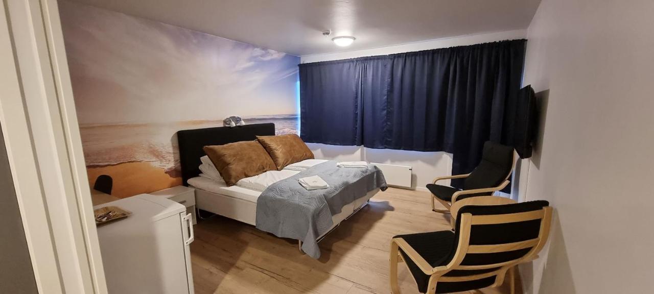 Husnes Sentrum Hotell Esterno foto