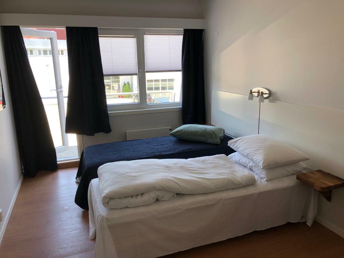 Husnes Sentrum Hotell Esterno foto